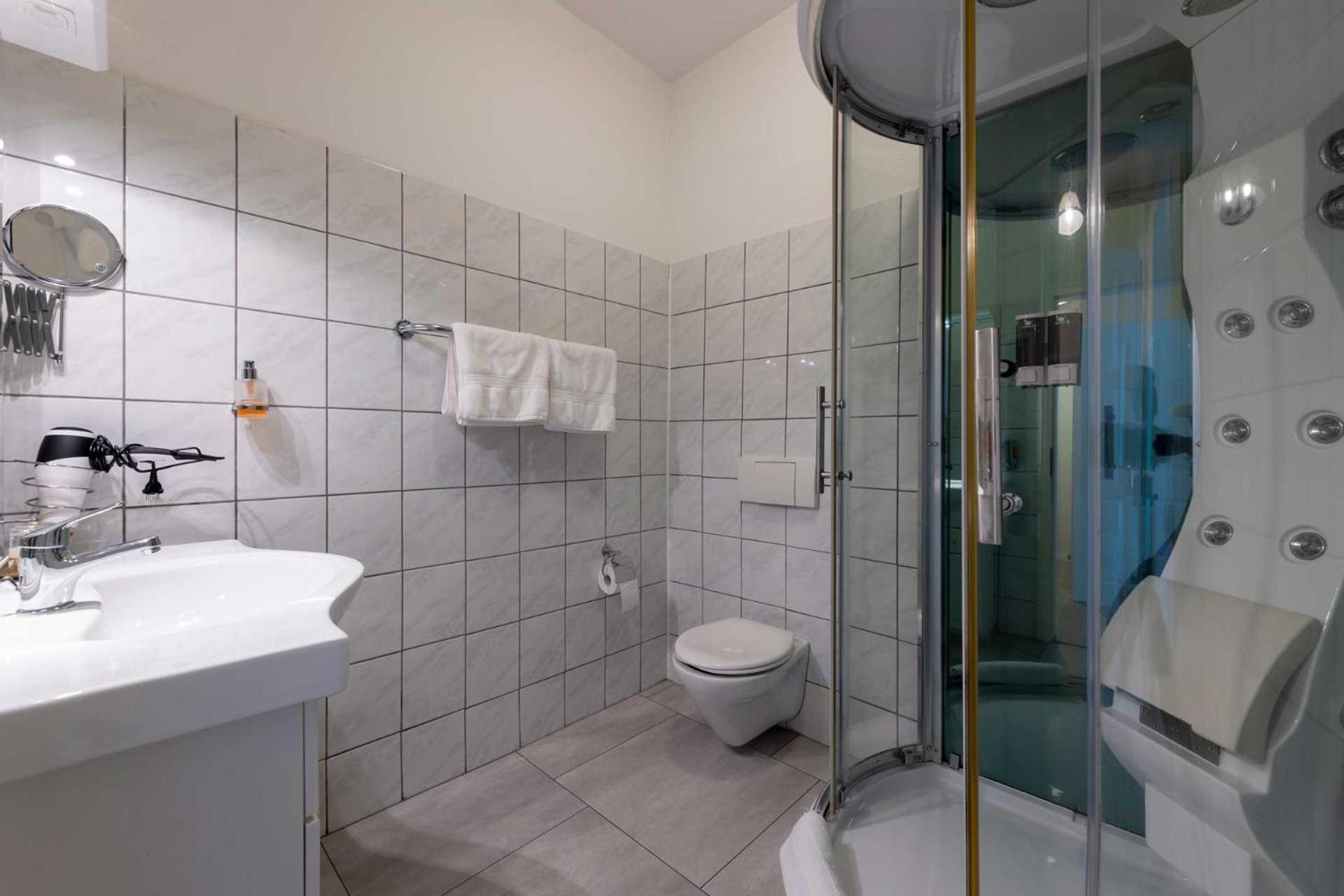 Akzent Hotel Alte Direktionsvilla Kupfermuehle Гаррісле Екстер'єр фото