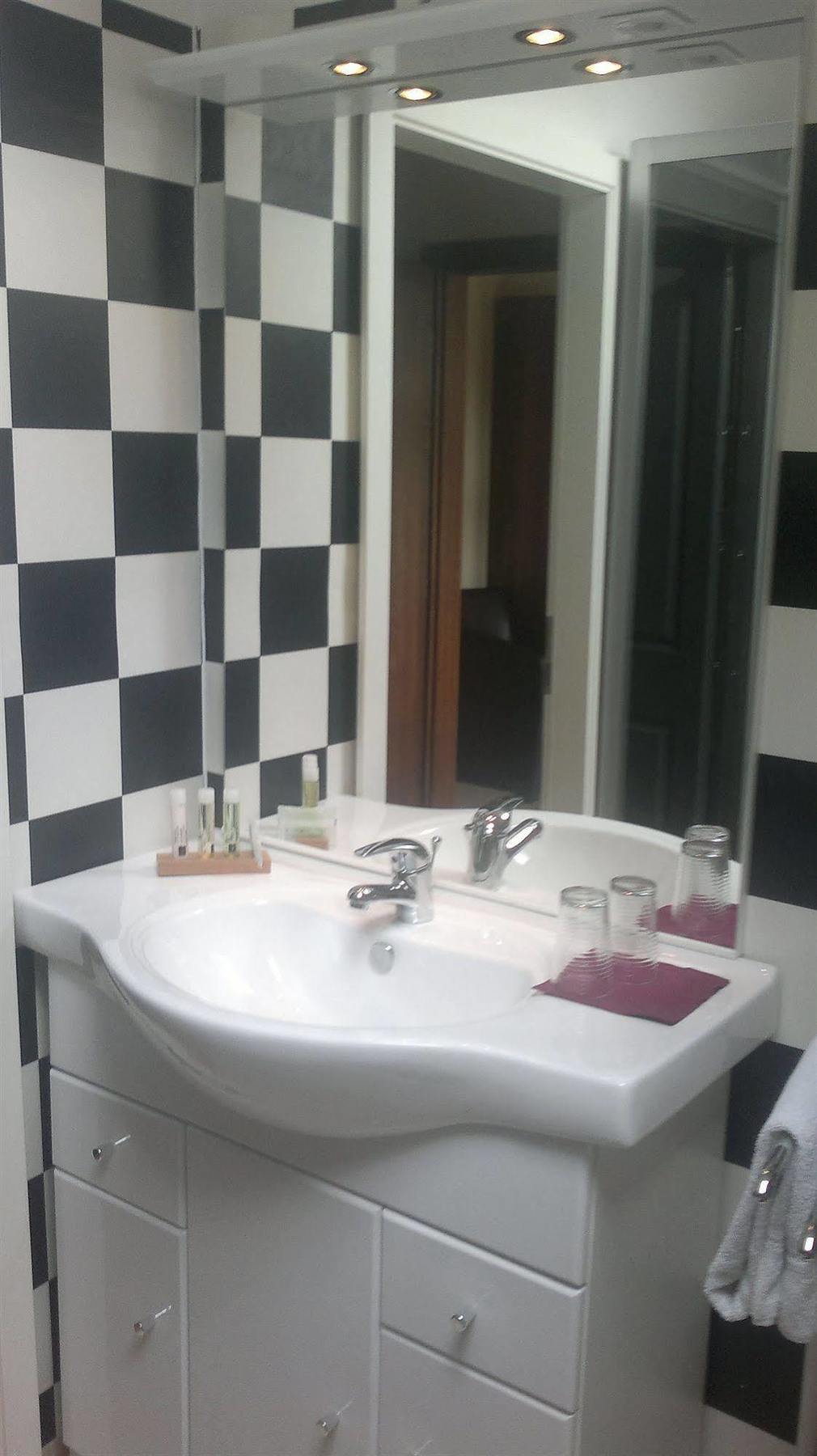 Akzent Hotel Alte Direktionsvilla Kupfermuehle Гаррісле Екстер'єр фото